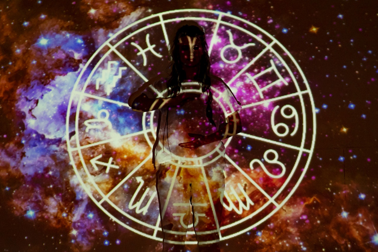Horoscope: la science aux origines des croyances